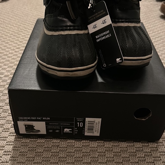 Sorel Yoot pac black. Size 10 - Picture 2 of 6